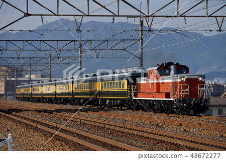DD511183前往東海道幹線的沙龍車Naniwadan 48672277