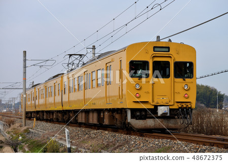 115系列普通三吃麵包面對運行Uno線 115系列普通三吃麵包面對運行Uno線 48672375