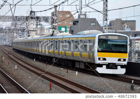 E231系列500中央和Sobu Rake 10號線均在大都市區內運行 E231系列500中央和Sobu Rake 10號線均在大都市區內運行 48672393