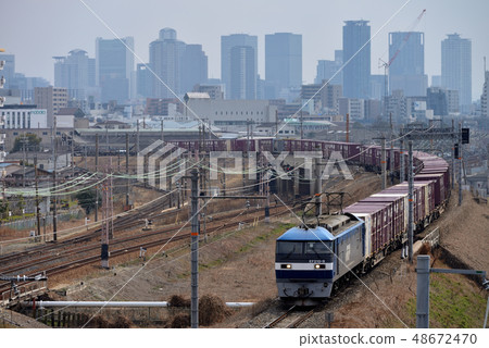 EF 210 - 9 container cargo train 48672470