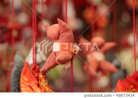 老私人住宅的劍小雞（猴子小孩） 48673434