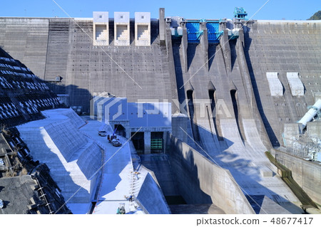 Tsuruta Dam during crest gate painting work and right bank face repair Tsuruta Dam during crest gate painting work and right bank face repair 48677417
