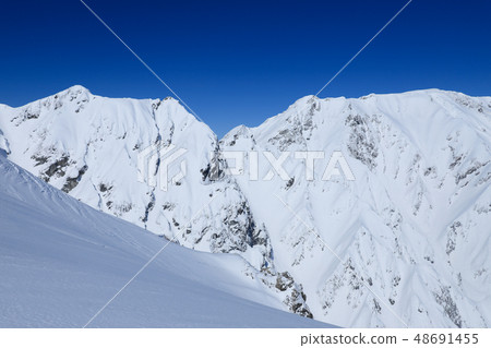 Ginlin Karamatsudake山峰北阿爾卑斯山 48691455