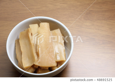 竹筍。 竹筍。 48691525