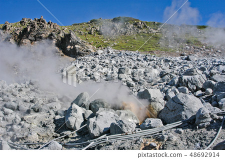 立山地獄谷的風景（限制進入之前） 48692914