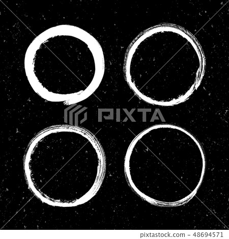 Set of grunge white circle brush strokes Set of grunge white circle brush strokes 48694571