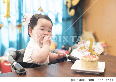 寶寶吃生日蛋糕③ 48695633