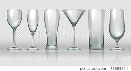 Glass cups. Empty transparent glasses and goblet mockups, realistic 3D bear pint and cocktail