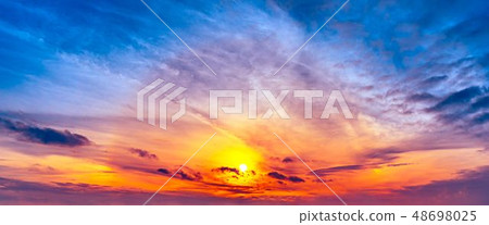 Beautiful panorama twilight sky and clouds Beautiful panorama twilight sky and clouds 48698025
