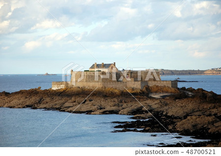 Fort National Fort National 48700521