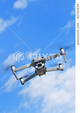 緊湊型無人機僅適用於航空攝影 48700844