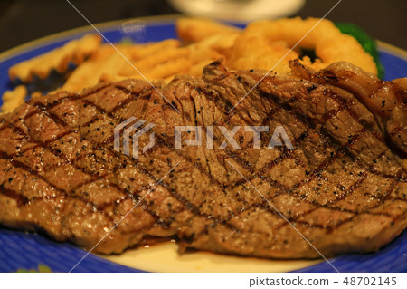 Delicious sirloin steak Delicious sirloin steak 48702145
