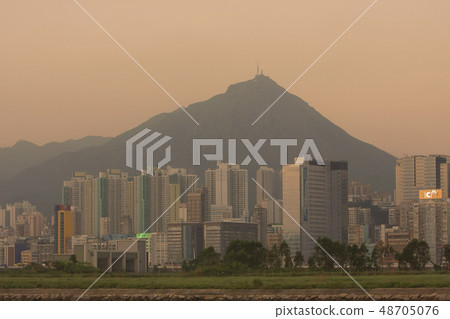 an Victoria Harbor ,view of kwun tong an Victoria Harbor ,view of kwun tong 48705076