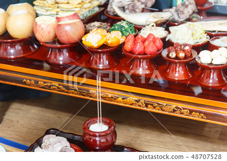 Feast (Chuseok, New Year's Day) Feast (Chuseok, New Year's Day) 48707528