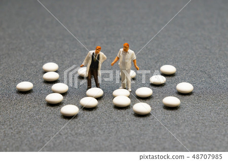 社會問題(醫療費用負擔) 社會問題(醫療費用負擔) 48707985