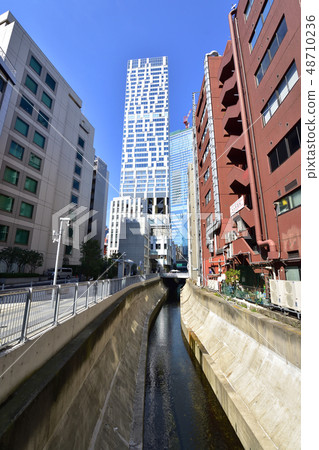 澀谷區和澀谷區的高層建築 澀谷區和澀谷區的高層建築 48710236