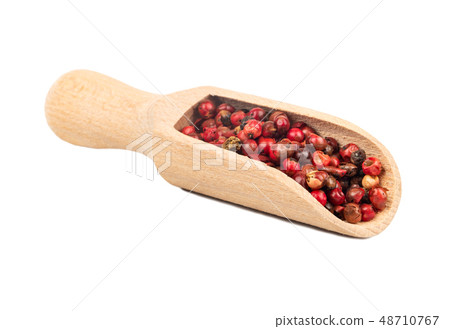 Red pepper peas in scoop Red pepper peas in scoop 48710767