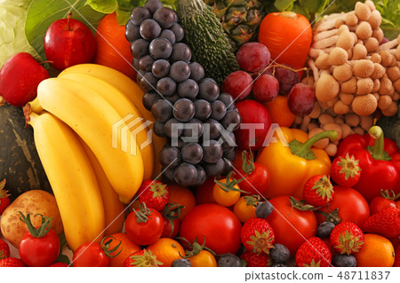 新鮮蔬菜和水果 48711837