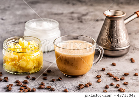 Coffee blended with ghee butter and MCT coconut Coffee blended with ghee butter and MCT coconut 48713042