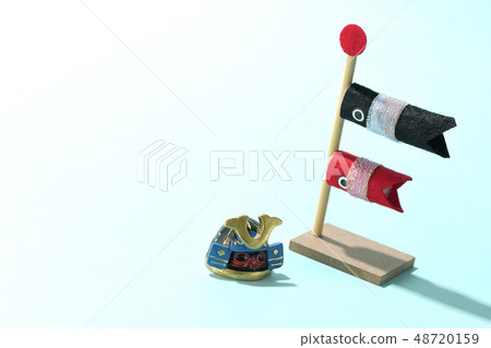 鯉魚飄帶和頭盔 48720159