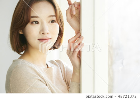 Women beauty Women beauty 48721372