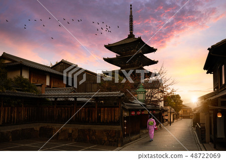 Sannen Zaka Street Sannen Zaka Street 48722069