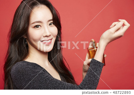 Women beauty 48722893