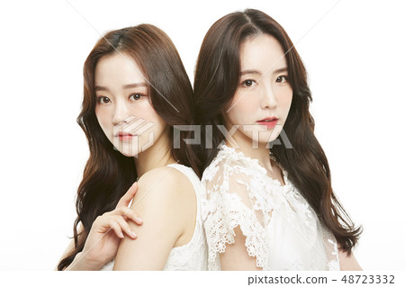Women beauty Women beauty 48723332