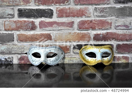 mask mask 48724994