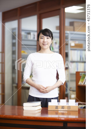 圖書管理員 48731376