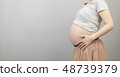 Maternity photo / solid color / left side 48739379
