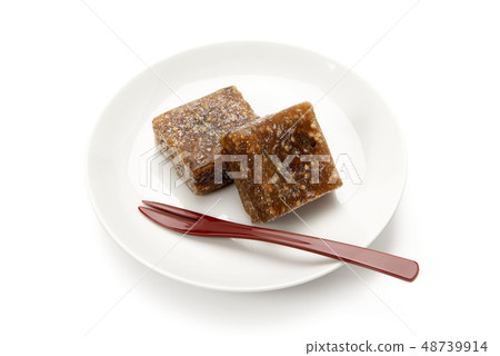 Yubeshi Yubeshi 48739914