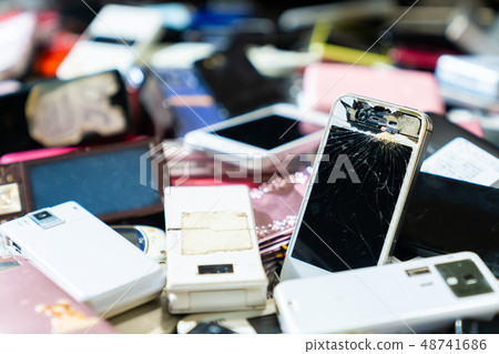 城市礦山小家電回收法手機Sumaho Garakae使用Sumaho垃圾 城市礦山小家電回收法手機Sumaho Garakae使用Sumaho垃圾 48741686