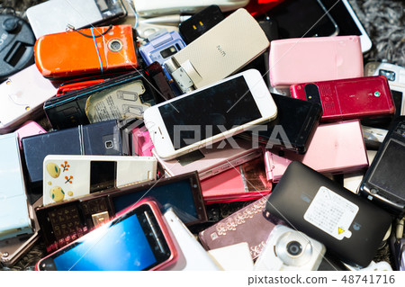 Urban Mine Small Appliances Recycling Law Mobile phone Sumaho Garakae Used Sumaho Junk 48741716