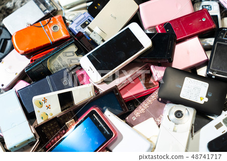 Urban Mine Small Appliances Recycling Law Mobile phone Sumaho Garakae Used Sumaho Junk 48741717