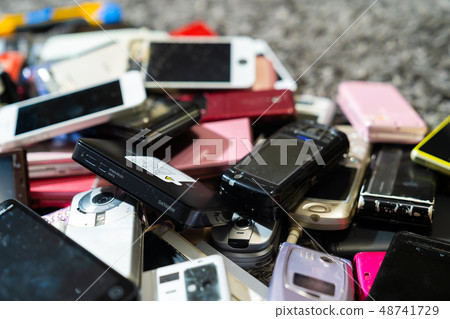Urban Mine Small Appliances Recycling Law Mobile phone Sumaho Garakae Used Sumaho Junk 48741729