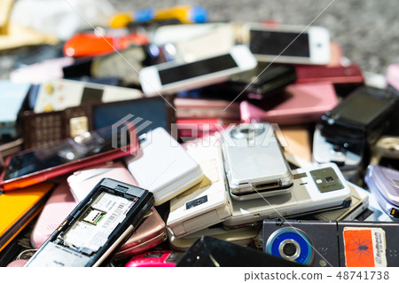 Urban Mine Small Appliances Recycling Law Mobile phone Sumaho Garakae Used Sumaho Junk Urban Mine Small Appliances Recycling Law Mobile phone Sumaho Garakae Used Sumaho Junk 48741738