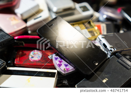 Urban Mine Small Appliances Recycling Law Mobile phone Sumaho Garakae Used Sumaho Junk Urban Mine Small Appliances Recycling Law Mobile phone Sumaho Garakae Used Sumaho Junk 48741754