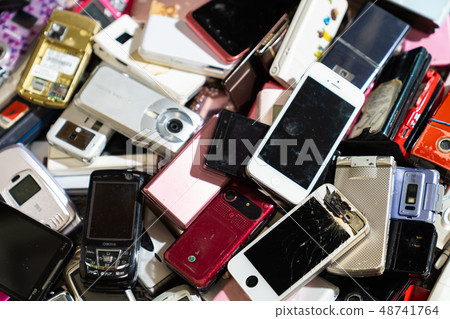 Urban Mine Small Appliances Recycling Law Mobile phone Sumaho Garakae Used Sumaho Junk 48741764