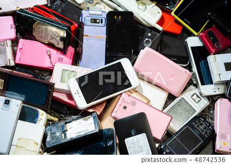 城市礦山小家電回收法手機Sumaho Garakae使用Sumaho垃圾 48742536