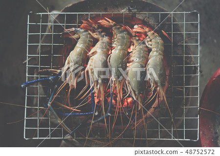 Grilled shrimp (Giant freshwater prawn) at market Grilled shrimp (Giant freshwater prawn) at market 48752572