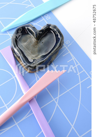 Handmade heart plate Handmade heart plate 48752675