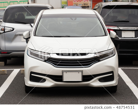 Passenger car seen from the front 48754531