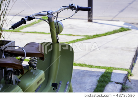 vintage Italian scooter of the Lambretta vintage Italian scooter of the Lambretta 48755580