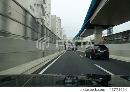 大都會高速公路的速度 大都會高速公路的速度 48771614