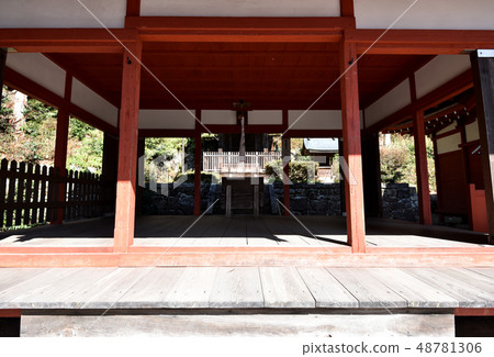 Legal authority present and worship hall 48781306