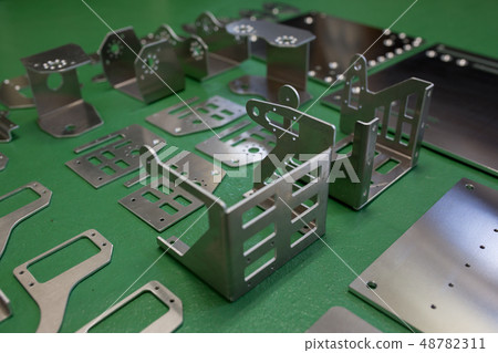 零件加工 48782311