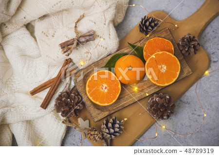 Collections of fresh Tangerines. tangerine slices, juice with leaves. Fruit composition. 088 48789319