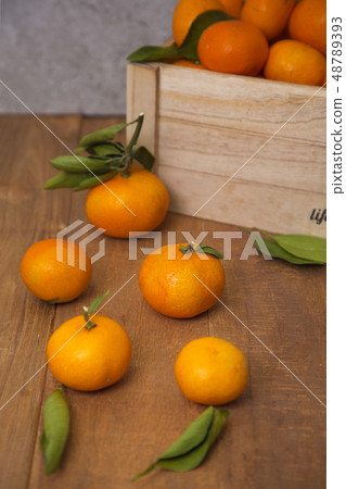 Collections of fresh Tangerines. tangerine slices, juice with leaves. Fruit composition. 062 48789393