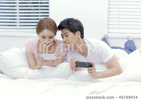 Married life of young couple 061 48789454